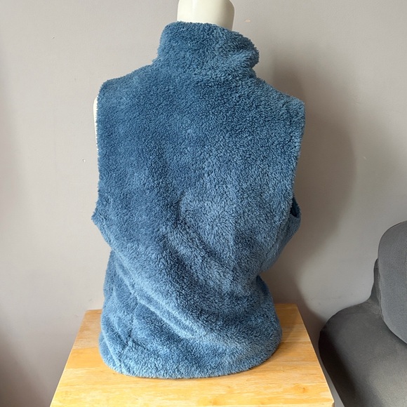 Patagonia Los Gatos Sherpa Fleece Vest - Picture 3 of 8